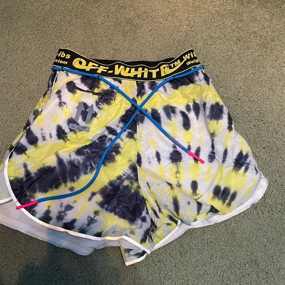 Off White x Nike collab shorts - Picture 2 of 6